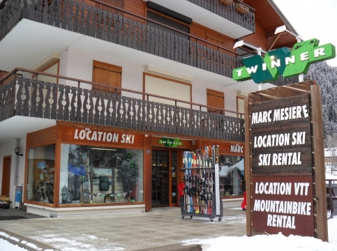 location ski 1861 chatel Hostel